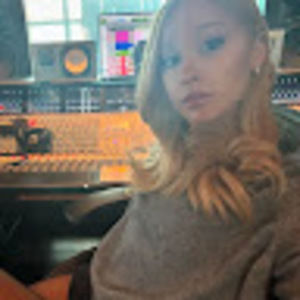 Meet your Posher, J.